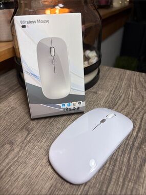 🌻5 for $30🌻 Wireless White Slim Mouse - Compatible with Windows & Mac
